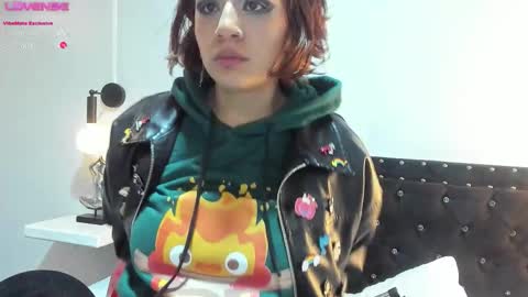 Snapshot of hey_noraly chatting on October 10, 1:10 pm Noraly online show from October 10, 1:10 pm