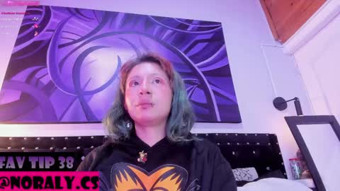 Noraly  online show from May 23, 4:39 am
