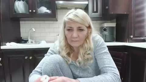 Heyheygrey online show from March 30, 1:01 pm