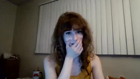 Snapshot of heyimaddison chatting on May 26, 8:10 am heyimaddison online show from May 26, 8:10 am