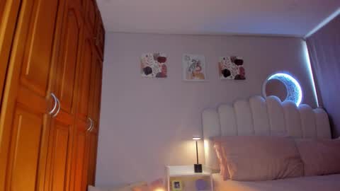 Martina Ricci Show schedule Monday to Friday 8am colombia time I work some weekends  online show from January 13, 2:00 pm