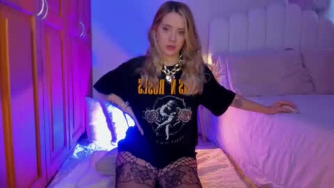 Martina Ricci Show schedule Monday to Friday 8am colombia time I work some weekends  online show from February 11, 2:33 pm