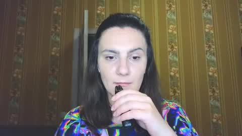 Snapshot of heyy_baddie chatting on June 6, 3:55 am Heyy baddie online show from June 6, 3:55 am