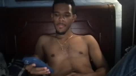 Snapshot of hhotcrazy chatting on October 1, 9:43 pm hhotcrazy online show from October 1, 9:43 pm