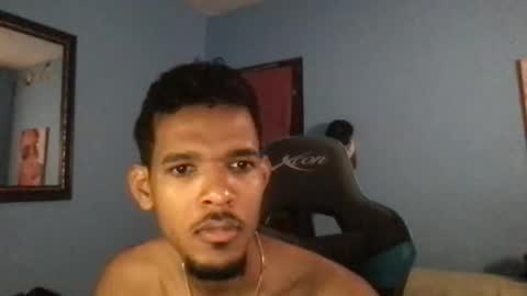 Snapshot of hhotcrazy chatting on October 6, 4:43 am hhotcrazy online show from October 6, 4:43 am