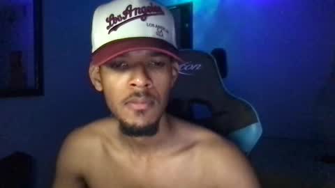 Snapshot of hhotcrazy chatting on October 13, 4:34 am hhotcrazy online show from October 13, 4:34 am