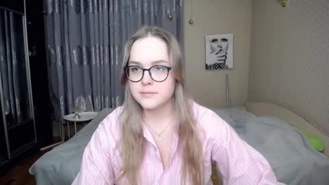 Snapshot of hi_haos chatting on February 24, 12:36 pm hi_haos online show from February 24, 12:36 pm