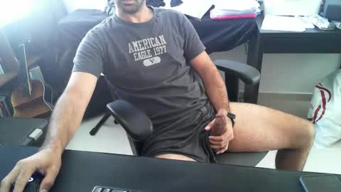 hi_im_chuck online show from December 17, 8:42 am