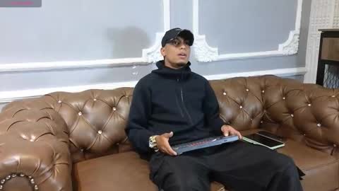 Snapshot of hiancash chatting on January 14, 11:49 am hiancash online show from January 14, 11:49 am