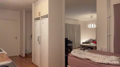 hichemlacoste333 online show from September 21, 11:50 pm