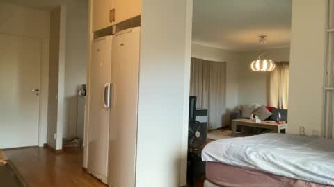 hichemlacoste333 online show from October 19, 12:39 pm