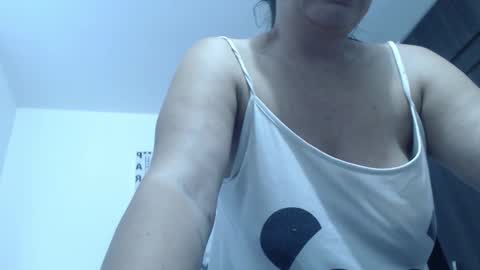 Tinna online show from December 30, 11:59 am