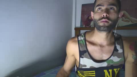 Snapshot of hideonbush051 chatting on September 26, 9:30 pm hideonbush online show from September 26, 9:30 pm