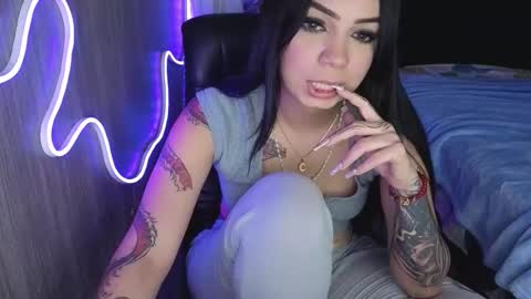 Snapshot of high_fortune chatting on February 8, 8:07 am high online show from February 8, 8:07 am