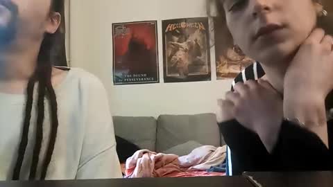 Snapshot of highandhell chatting on February 23, 1:30 pm Highandhell online show from February 23, 1:30 pm