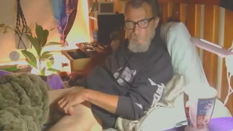 Snapshot of highanhorny72 chatting on February 24, 11:25 pm highanhorny72 online show from February 24, 11:25 pm