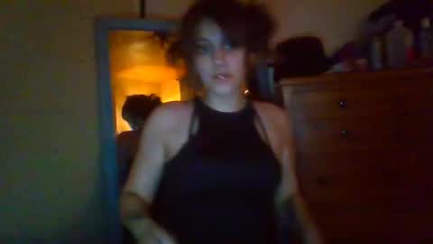 Snapshot of highimtabs chatting on October 29, 7:54 am Sweetheart Sully online show from October 29, 7:54 am