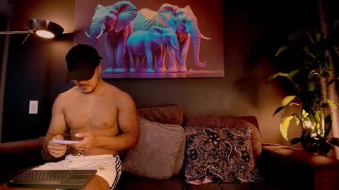 Terry and E online show from January 6, 12:16 am