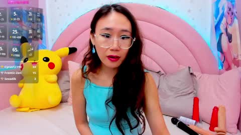 Snapshot of hikori_ chatting on December 12, 4:48 am Hikori online show from December 12, 4:48 am