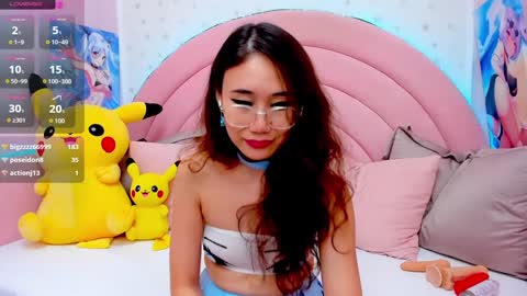 Snapshot of hikori_ chatting on December 22, 7:44 am Hikori online show from December 22, 7:44 am