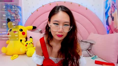 Snapshot of hikori_ chatting on February 7, 7:18 am Hikori online show from February 7, 7:18 am