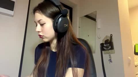 Hi Im Elizabeth online show from October 1, 1:06 pm