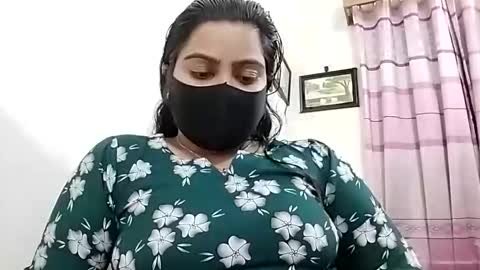 himuhimu22 online show from December 2, 6:36 pm