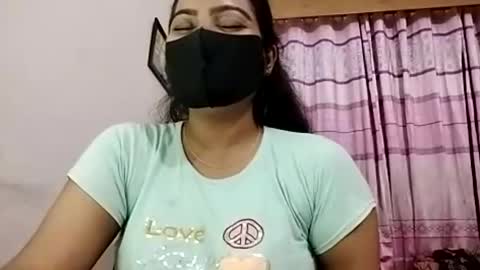 Snapshot of himuhimu22 chatting on June 24, 5:01 pm himuhimu22 online show from June 24, 5:01 pm