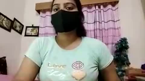 Snapshot of himuhimu22 chatting on June 26, 7:18 pm himuhimu22 online show from June 26, 7:18 pm