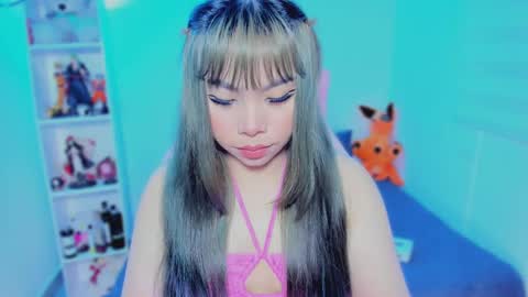 Snapshot of hinata1_chan chatting on March 8, 6:43 am Hinata online show from March 8, 6:43 am