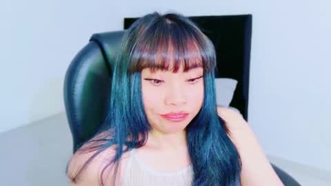 Hinata online show from April 9, 2:11 am