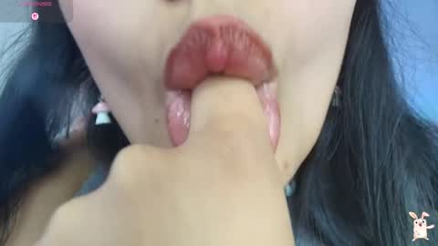 hinata online show from October 20, 9:15 pm