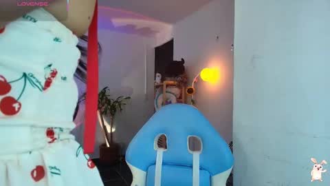 hinata online show from February 25, 8:51 pm