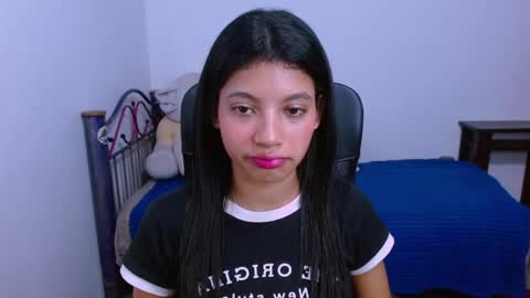 Snapshot of hinata_9 chatting on October 16, 3:29 am      0600AM-1100AM - online show from October 16, 3:29 am