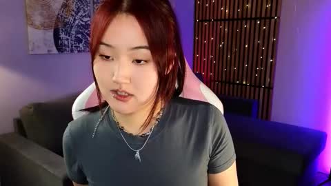 Hinata online show from February 19, 1:51 pm