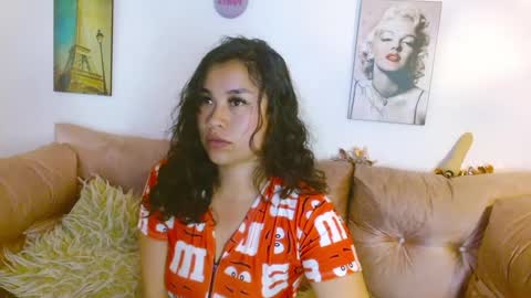 hinata lee online show from December 28, 7:11 am