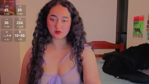 Snapshot of hipatiaandhephaestus chatting on February 20, 6:19 am Next stream saturday night online show from February 20, 6:19 am