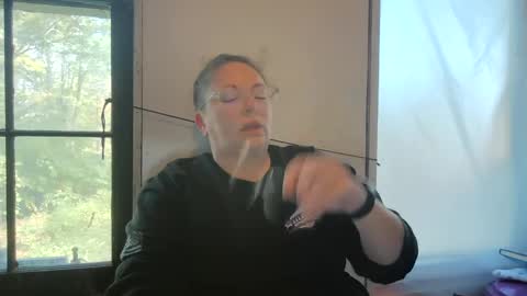 Bella online show from September 13, 6:18 pm