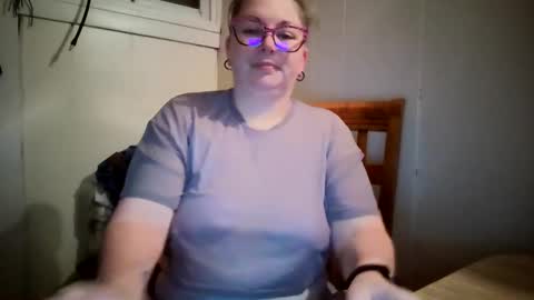 Bella online show from October 5, 9:29 am