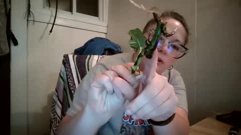 Bella online show from October 9, 11:25 pm