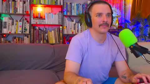 HipsterTrash Clark one half of Task Manager online show from June 14, 2:52 pm