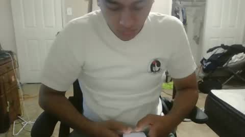 Snapshot of hiringnow chatting on February 2, 3:43 am hiringnow online show from February 2, 3:43 am