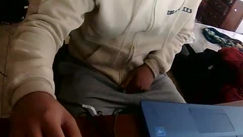 Snapshot of hiringnow chatting on February 13, 7:42 pm hiringnow online show from February 13, 7:42 pm