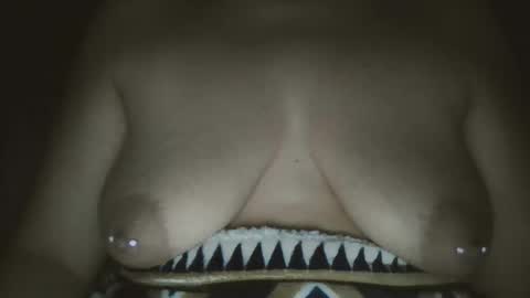 hislilsloot69 online show from December 3, 8:38 am