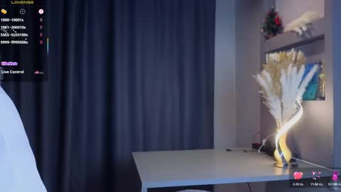 Ella online show from February 24, 3:55 am