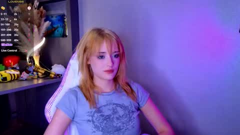 Ella online show from September 13, 5:02 pm