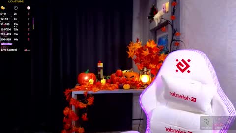 Ella online show from October 23, 6:06 pm