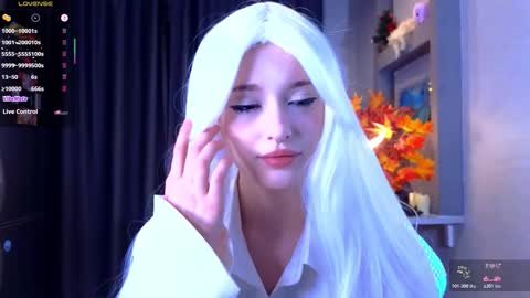 Ella online show from November 29, 6:44 pm