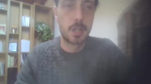 hitmenoww online show from February 27, 8:58 am