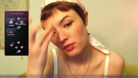 Snapshot of hivivi chatting on June 4, 3:23 am Vivi online show from June 4, 3:23 am